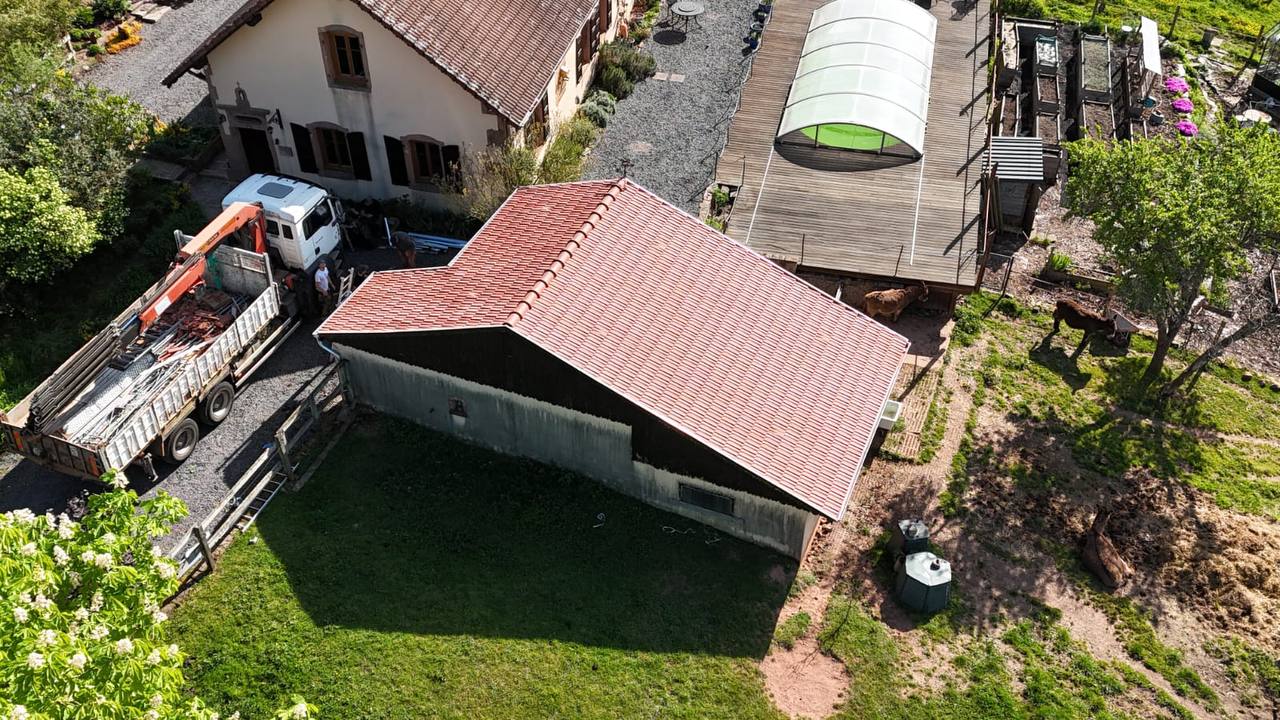 Couverture complète — vue aérienne drone